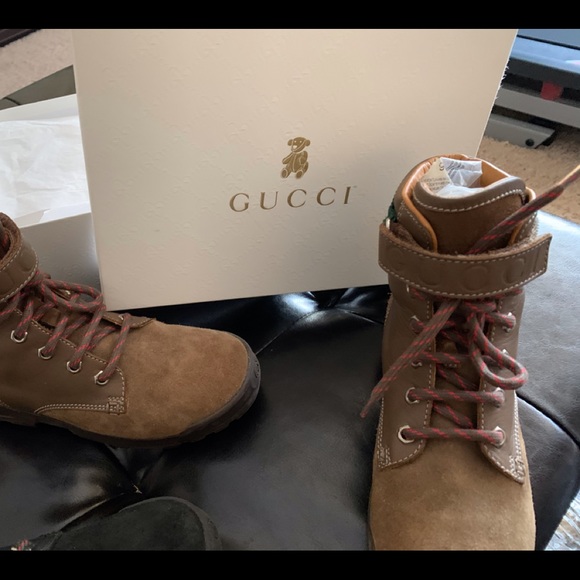 GUCCI BOOTS FOR KIDS SIZE 33 TWO PAIRS!!! - Picture 5 of 5